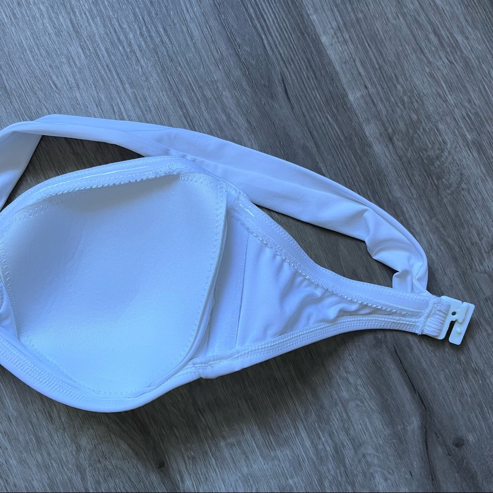 Seafolly• Active Ring Front Bralette Bikini Top White - Picture 10 of 11